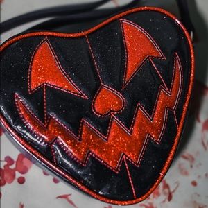 NEW love pain and stitches spooky heart Halloween goth handbag